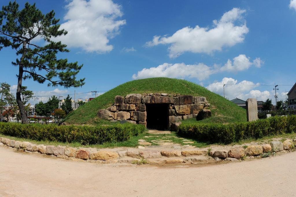 Gyeongju Bee House Hotel Buitenkant foto